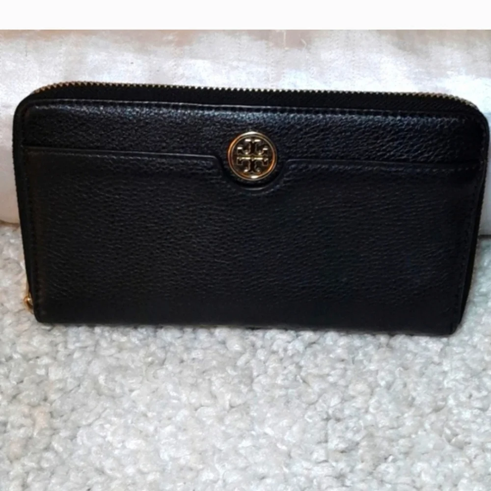 TORY BURCH Black Leather Zip Around Wallet LANDON CONTINENTAL - Picture 9 of 12